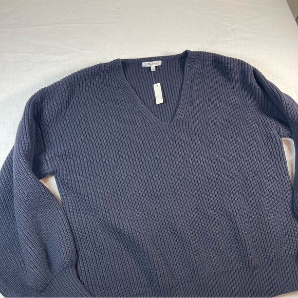 Madewell Sweaters - Madewell Women's V-Neck Ribbed Sweater - Navy